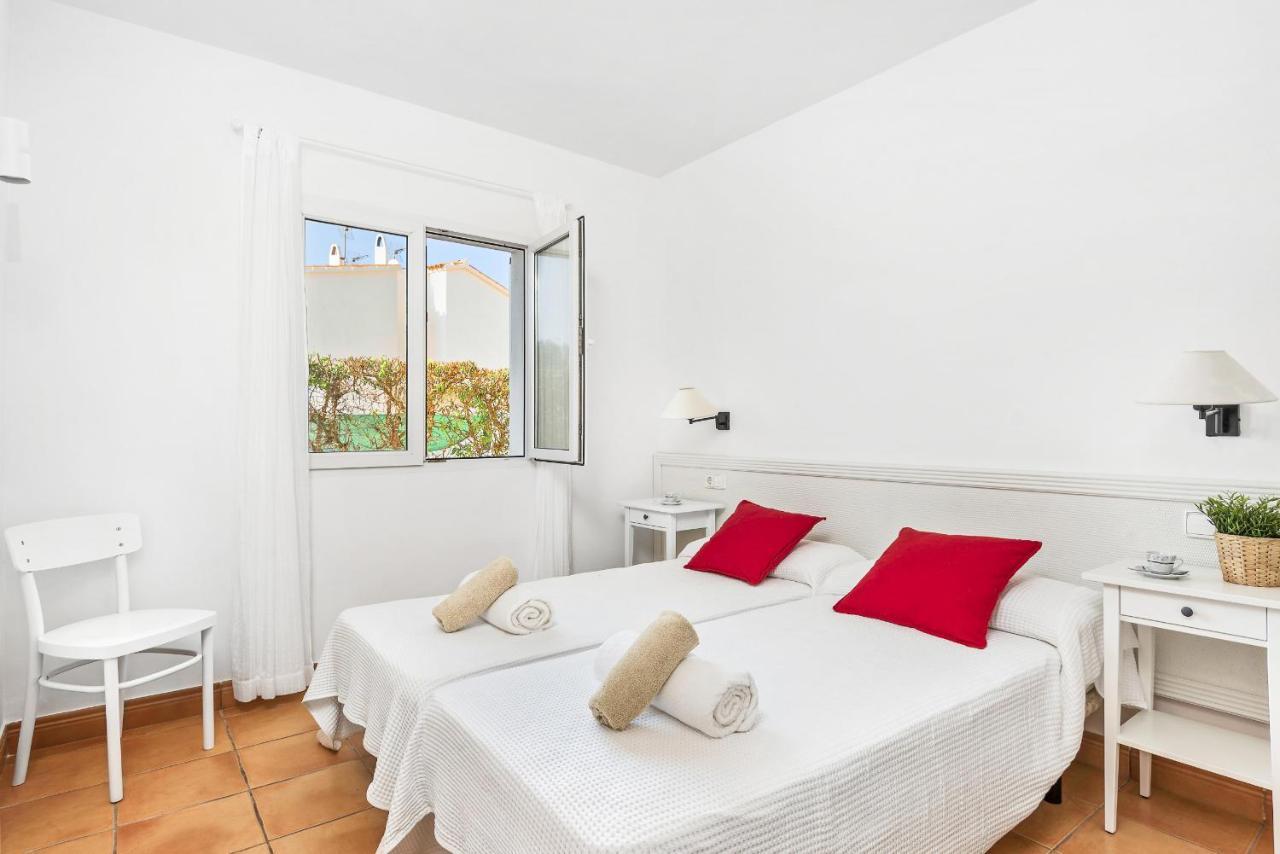 Villa Marina 3 Bedroom Villa, Cala Blanca *