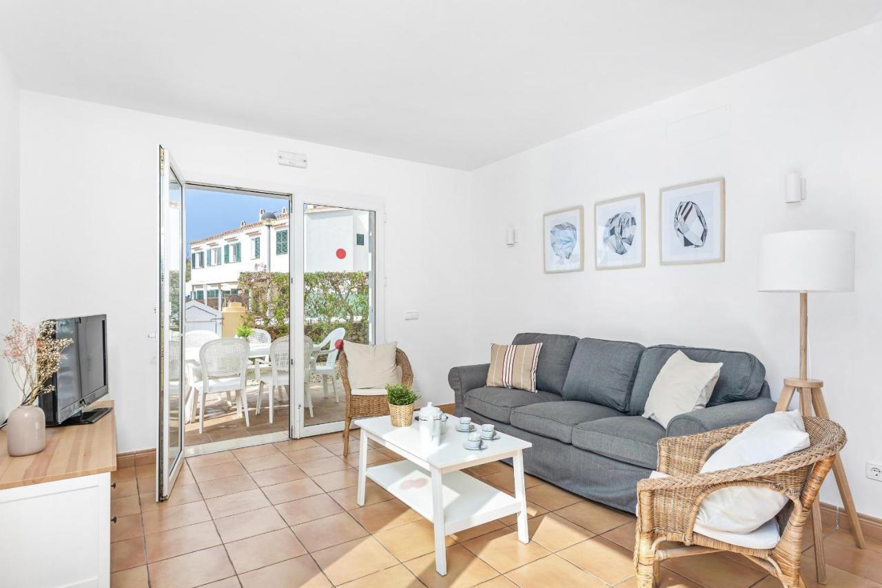 Marina 3 Bedroom Villa, Cala Blanca * Cala Blanca (Menorca)