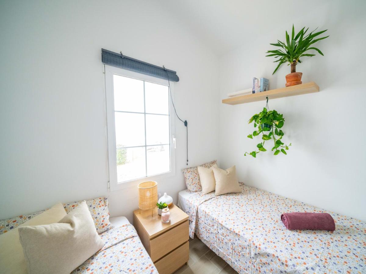 Seafront Modern To Relax And Disconnect Villa *