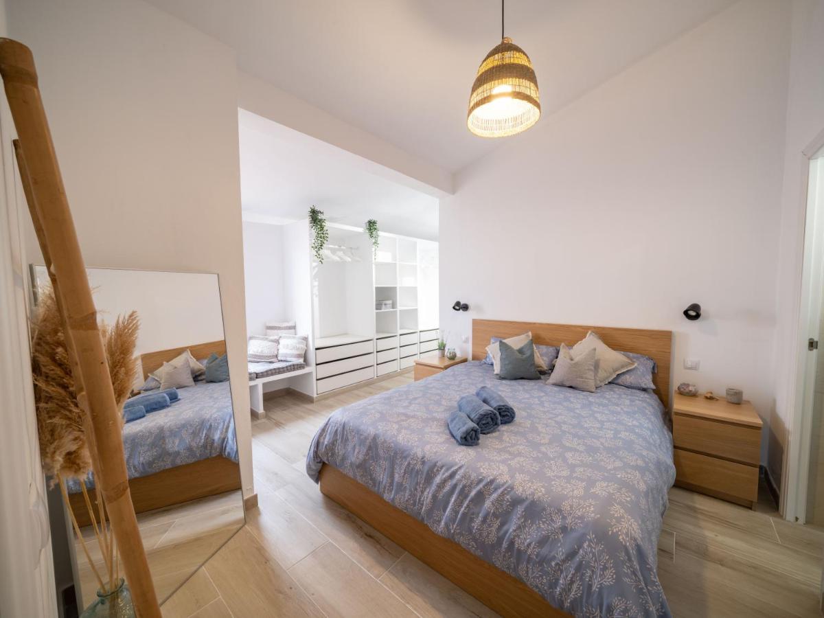 Seafront Modern To Relax And Disconnect Cala'N Bosch (Menorca)
