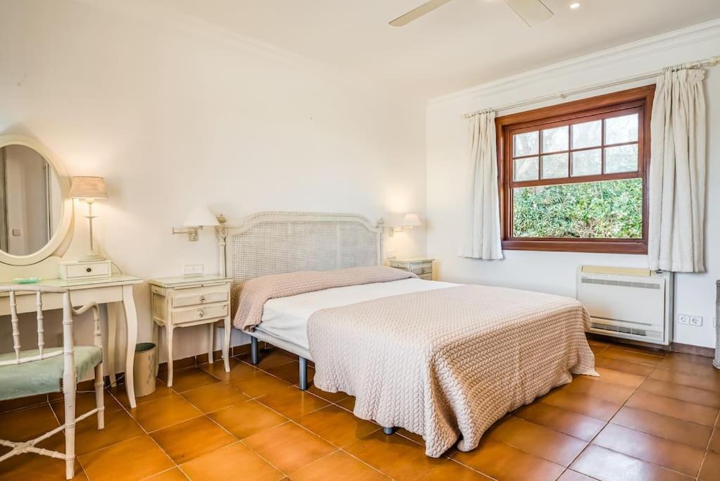 Villa La Calma Espectacular Con Jardin Y Piscina En Menorca