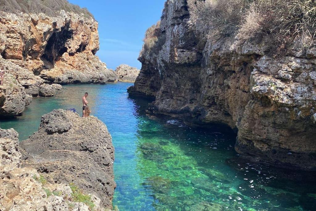 La Calma Espectacular Con Jardin Y Piscina En Menorca