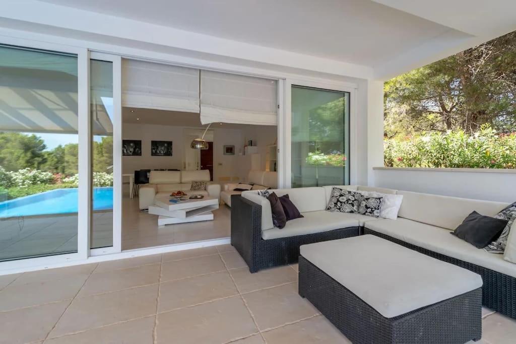 Villa Paraiso *