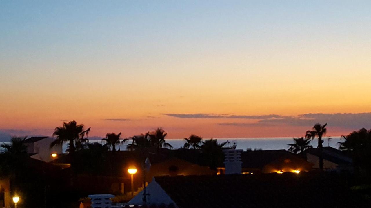 Lunas * Cala'N Bosch (Menorca)