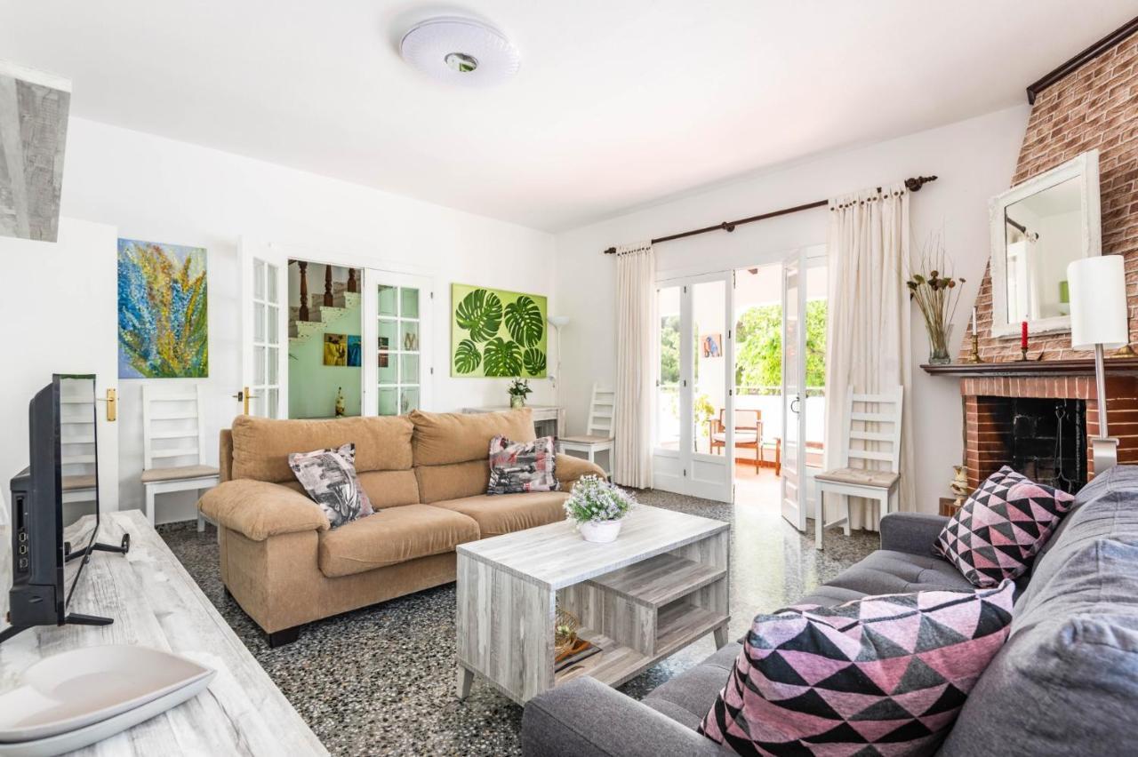 Villa Sintes By