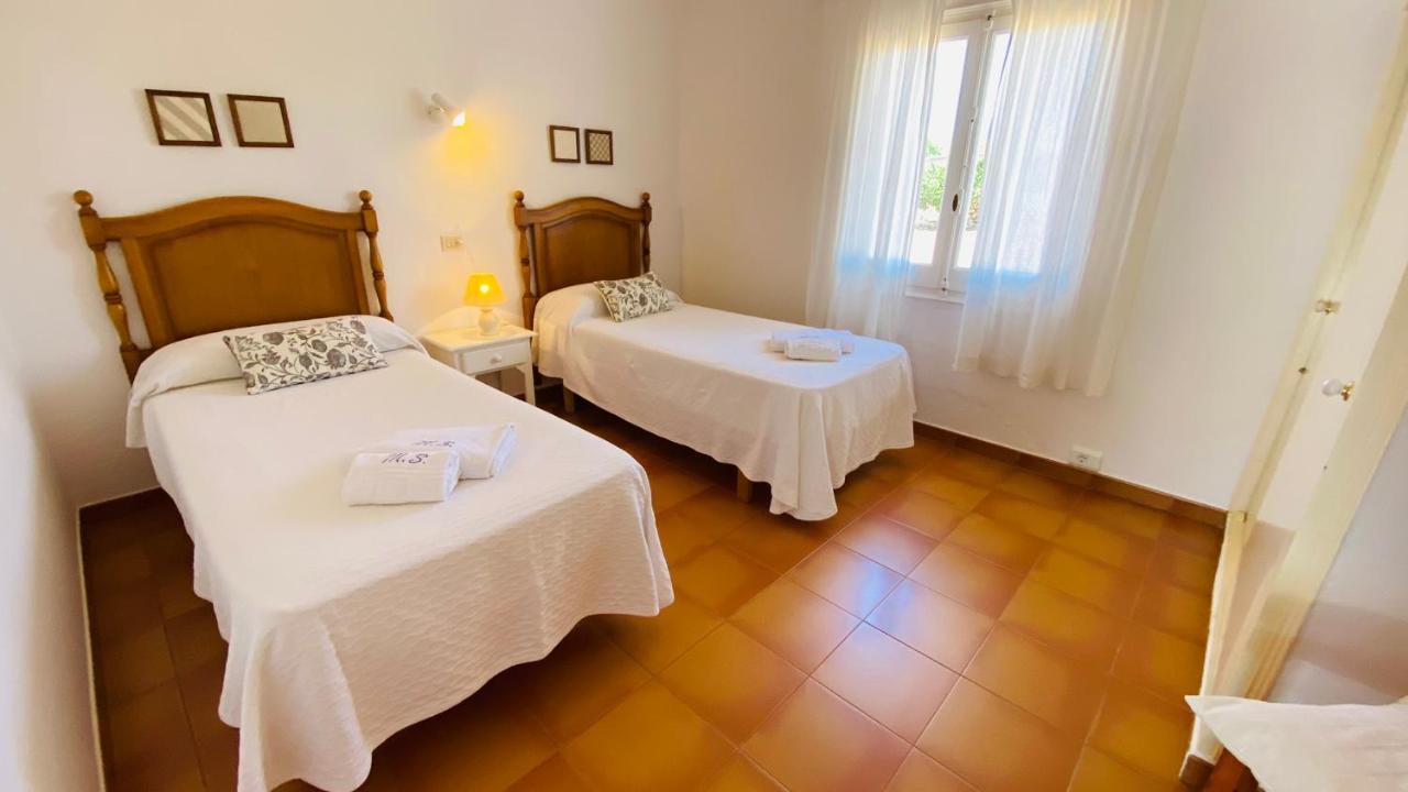 Neus Villa