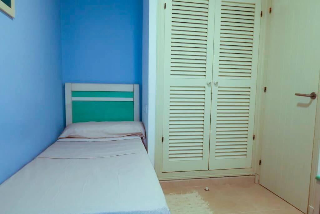 Bord De & Piscine A Son Bou - / 4 Pers Apartment *