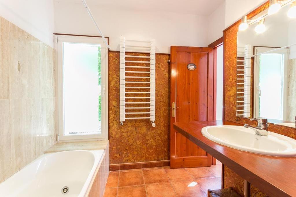 Villa Xalina - Piscina / Bbq / Jardin Fornells (Menorca)