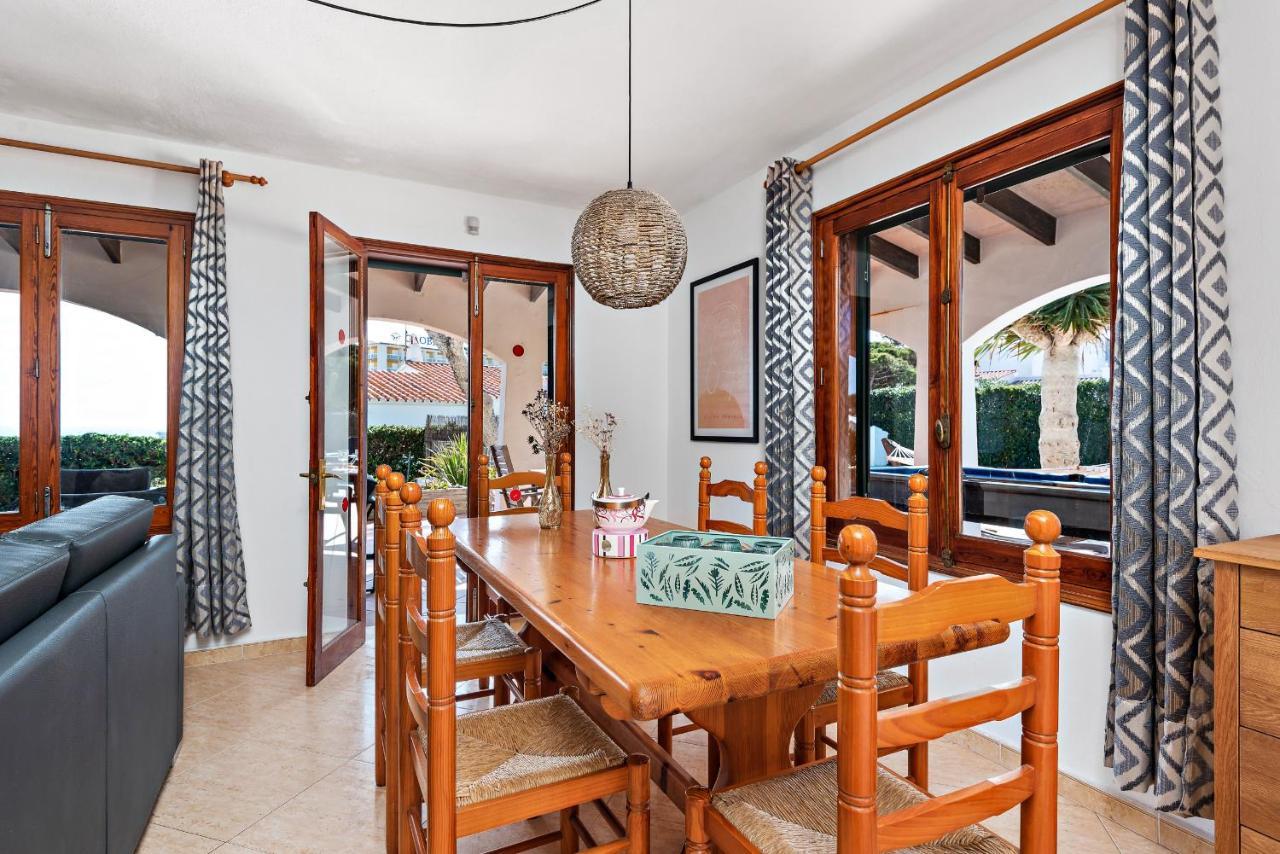 Nuriana 4 Bedroom Villa, Calan Blanes Villa *
