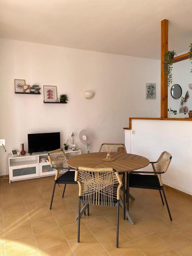 Apartment Coves Noves Of 75 M2 10 Minutes Walk From The Of Arenal D'en Castell