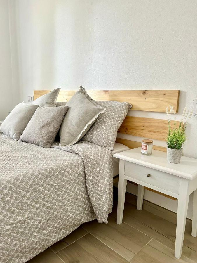 Menorca Chic Near & Harbour Apartment *