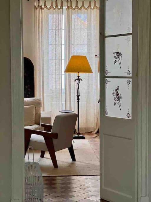 Сasa de vacaciones Didi House - Charming In Downtown Mahon