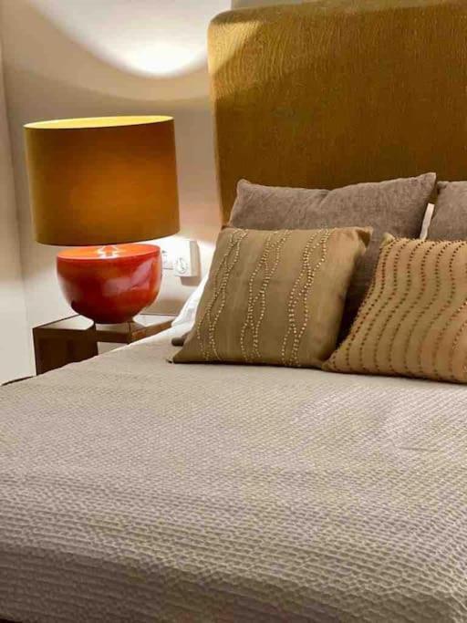 Сasa de vacaciones Didi House - Charming In Downtown Mahon