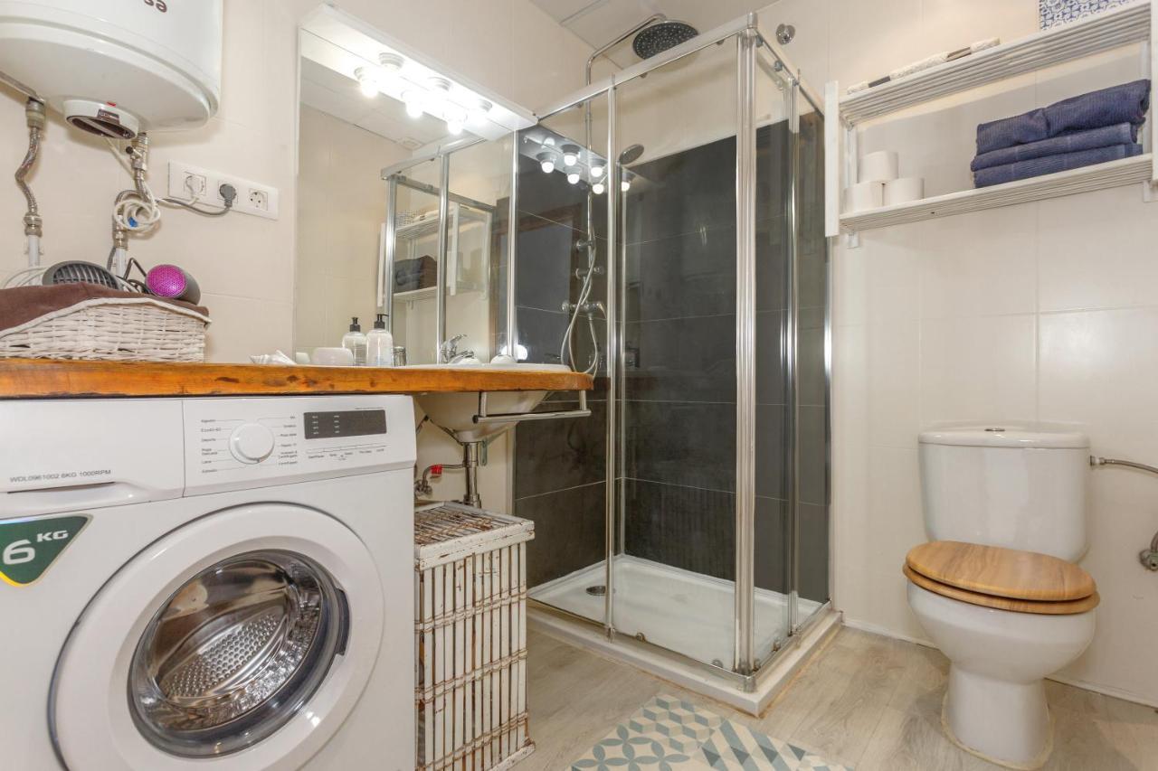 Calan Blanes Park 2adults 4children *