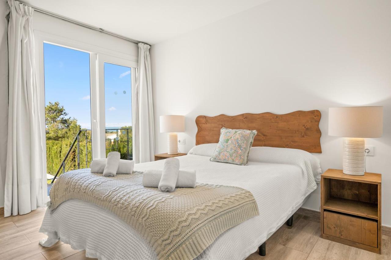 Sunrise Villa *