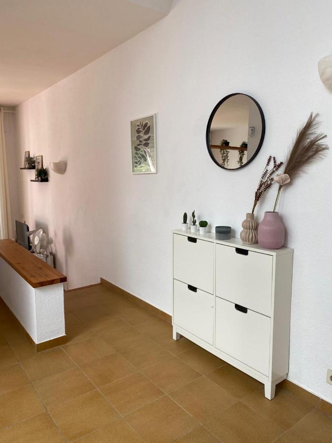 Coves Noves Of 75 M2 10 Minutes Walk From The Of Arenal D'en Castell *