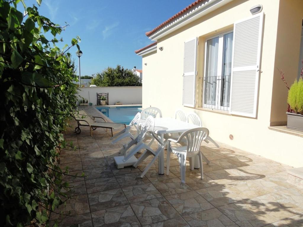 Nikamar -nice New 6p Villa, Private Pool - 300m Beach - * Cala Blanca (Menorca)