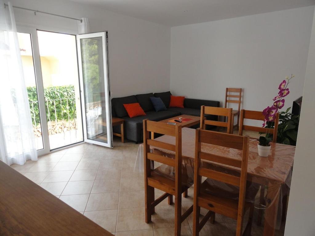 Nikamar -nice New 6p Villa, Private Pool - 300m Beach - * Cala Blanca (Menorca)