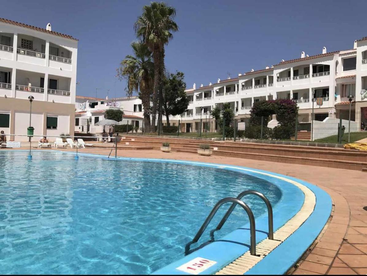 Bajo Con Piscina Macarella