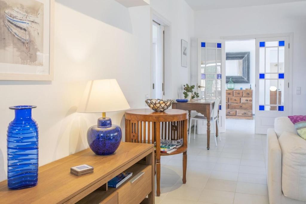 Olivos Villa *