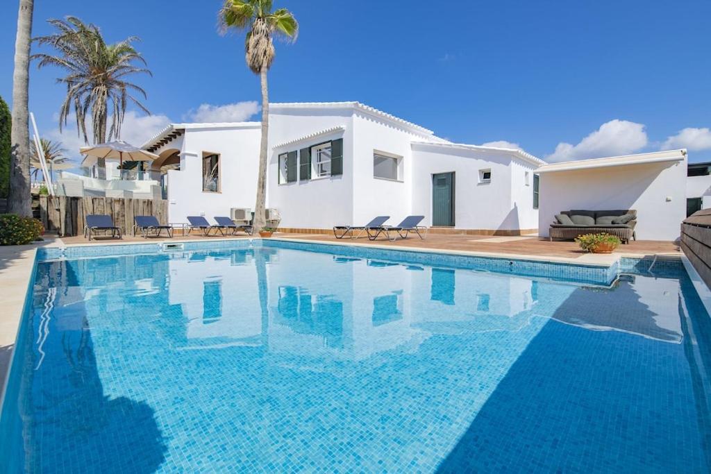 Olivos Villa *