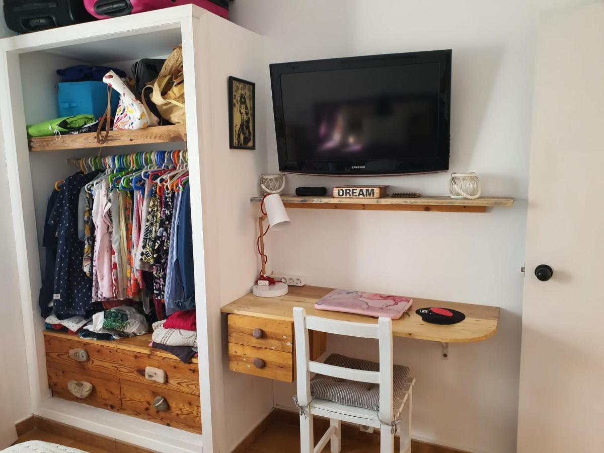 Fantastico Apartamento Con Jardin Privado Y Piscina Para 4 Personas En Cap D'artrutx En Ciutadella De Menorca Apartamento