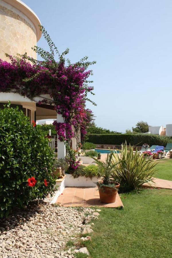 Orana Villa *