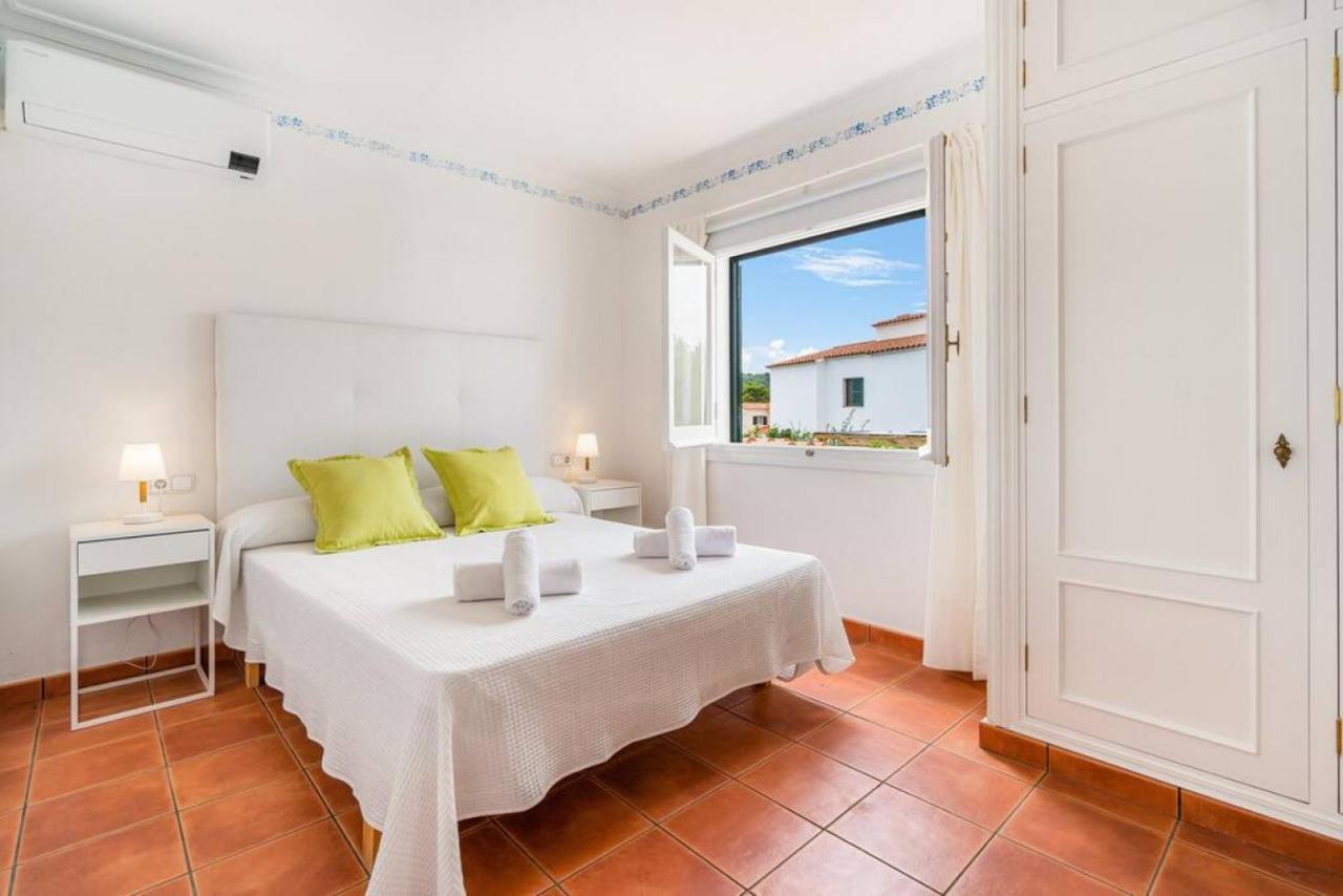 Сasa de vacaciones S Olivera Port d'Addaia
