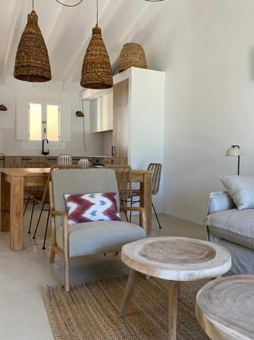 Charming And Cozy House In South Menorca *