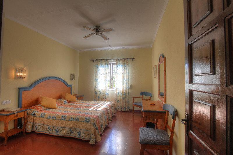 Hotel Del Almirante Es Castell (Menorca)