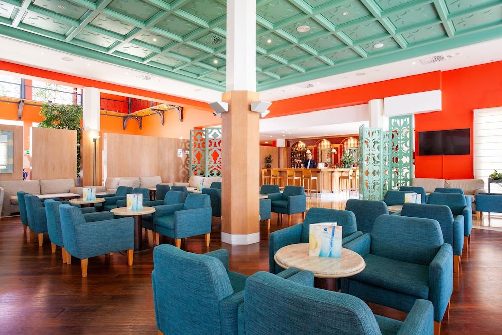 Grupotel Playa Club Apartahotel Son Xoriguer