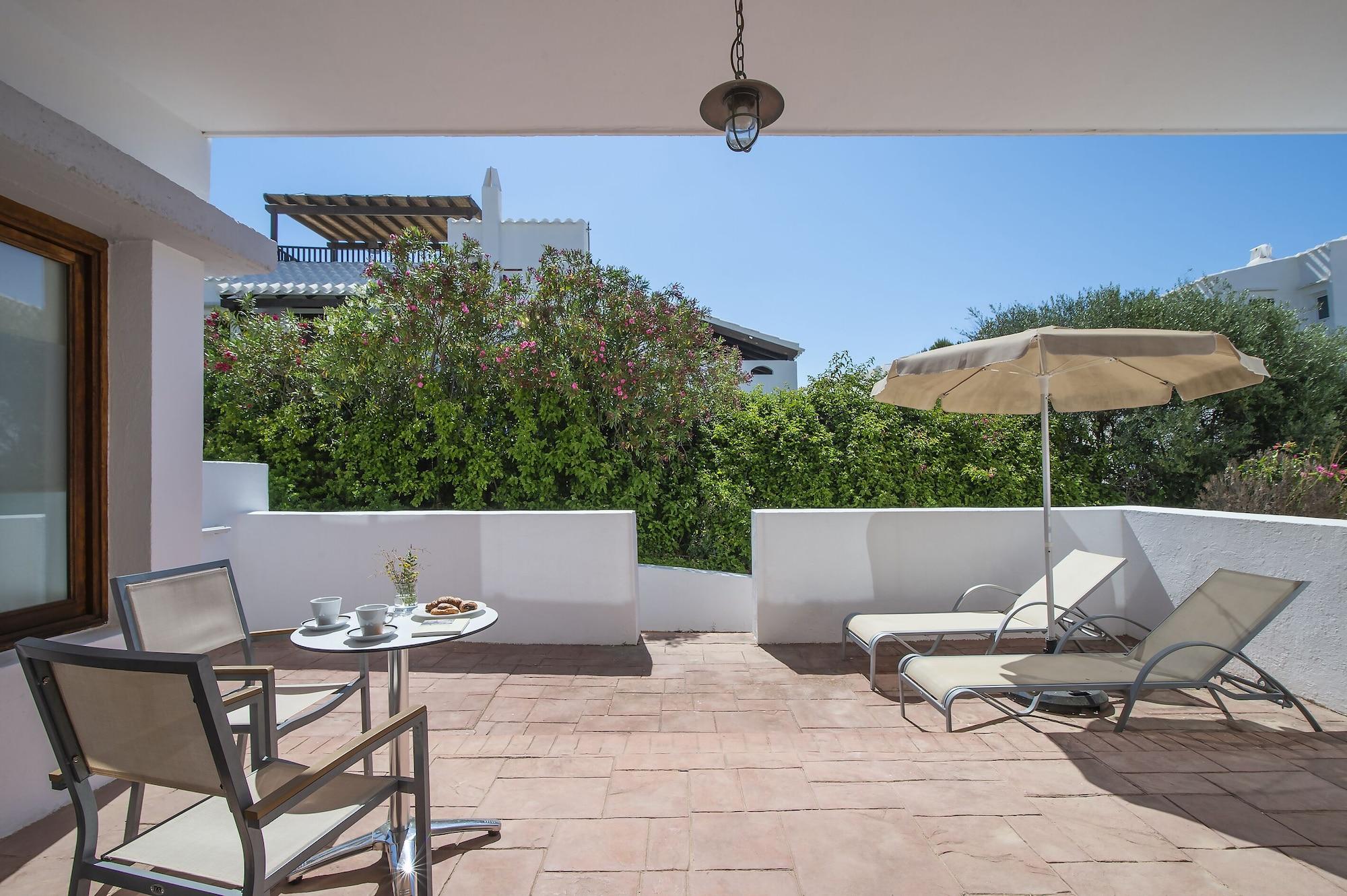 Menorca - Adults Recommended - By Pierre & Premium 3*