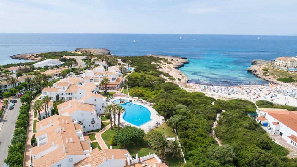 Apartahotel Grupotel Aldea Cala'n Bosch 4*