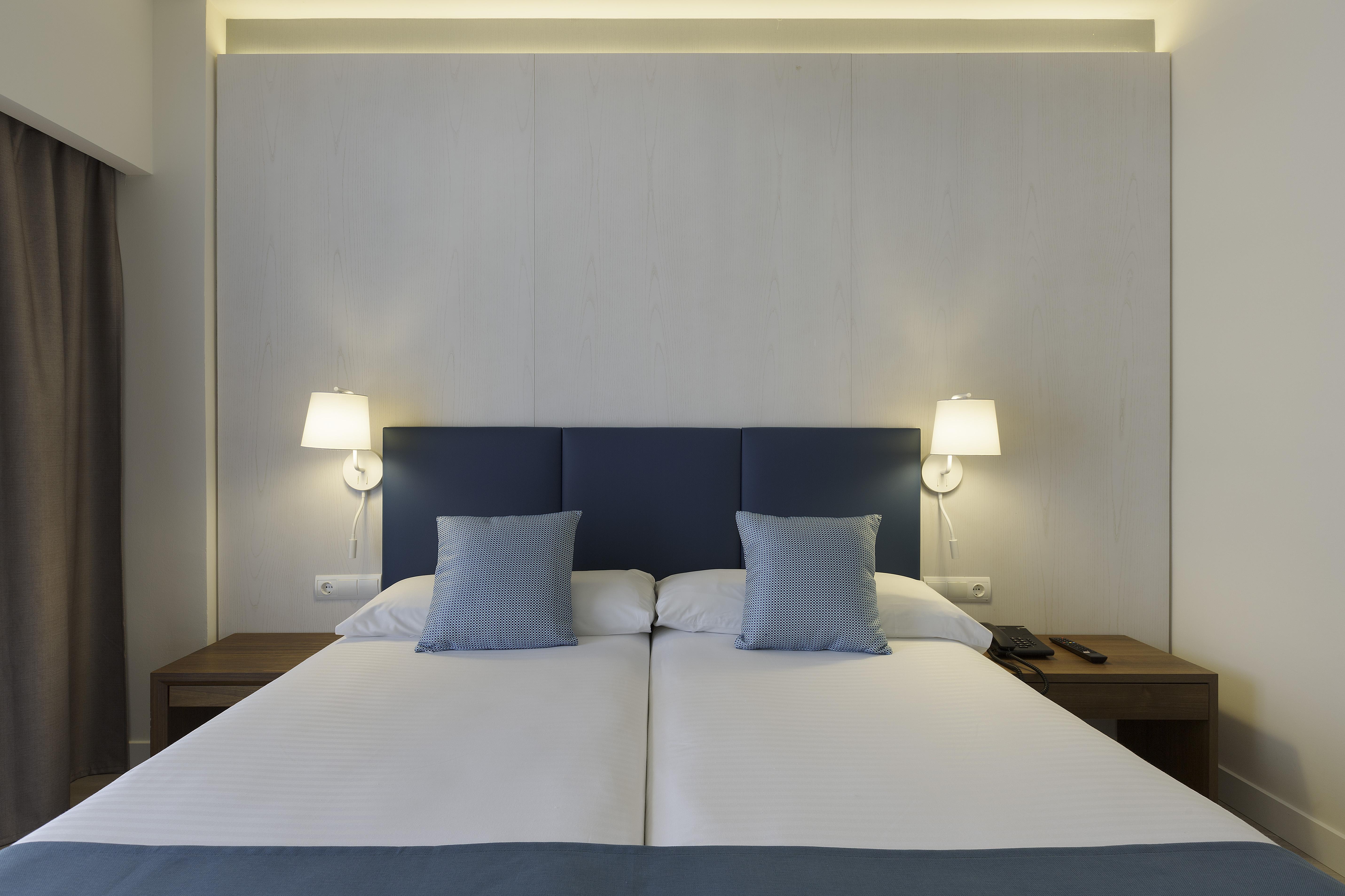 Alua Illa De Menorca 4* S'Algar