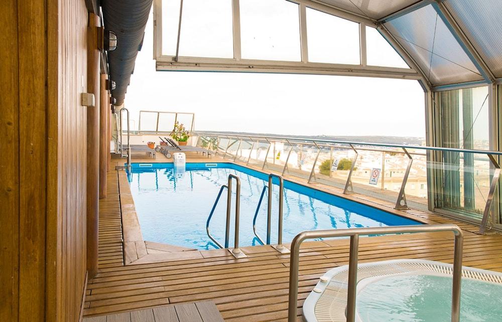 Artiem Capri 4*
