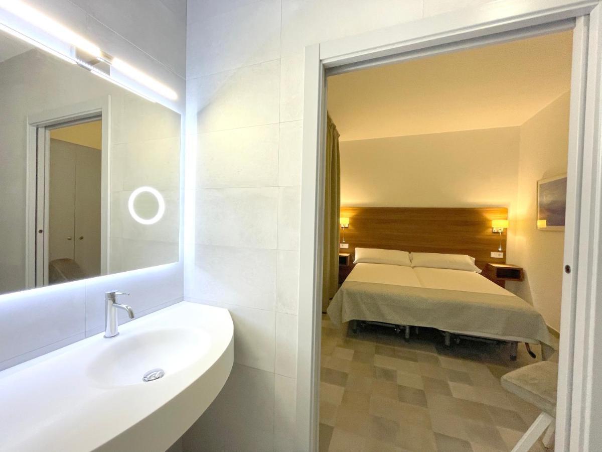 Romandre Hotel 3*