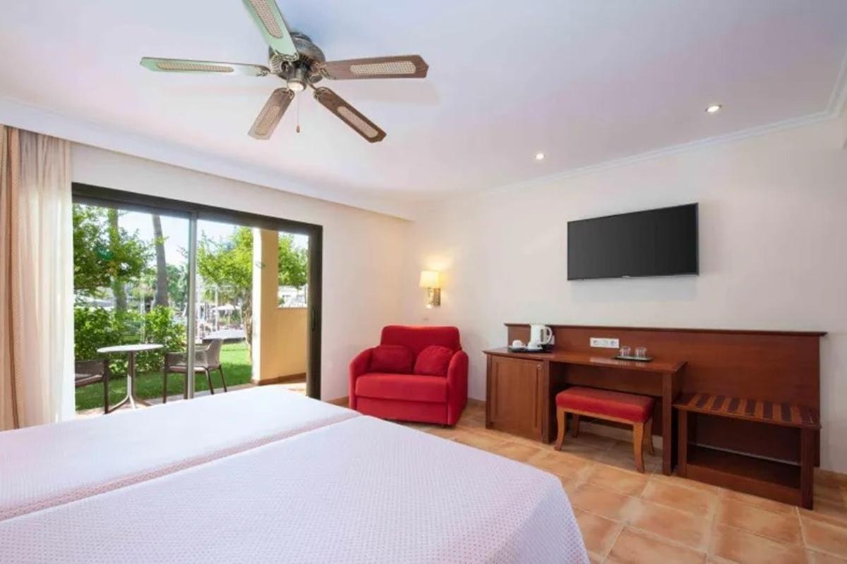 Hotel Valentin Star Menorca - Adults Only 4*