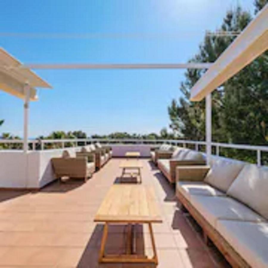 Moon Dreams Marina Parc Hotel 4*