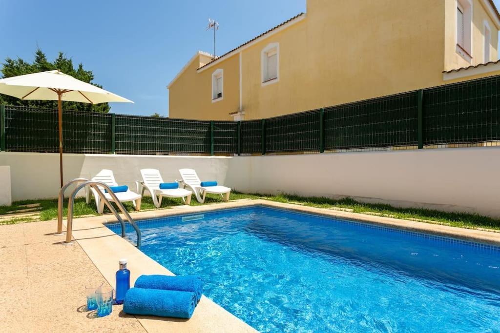Сasa de vacaciones Can Esmo! 6 Hosts, 3 Bedrooms And A Private Pool