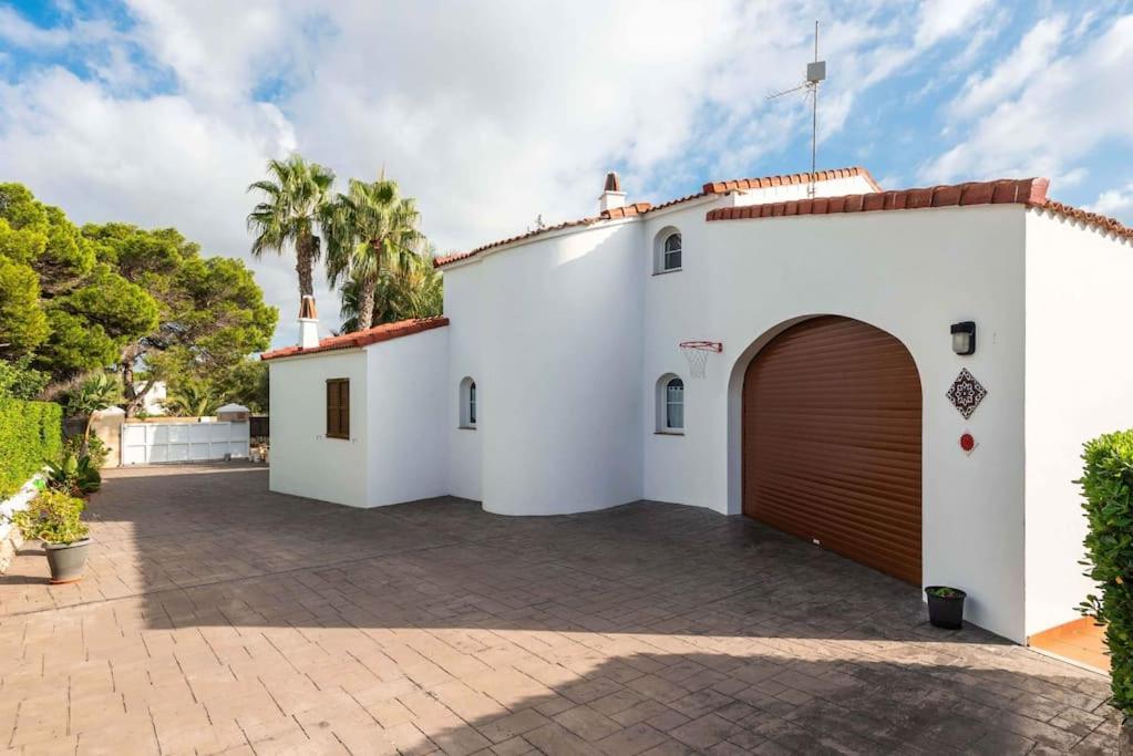 Villa 4 Bedroom Villa, Pool, 500m To Beach, Cala En Blanes *
