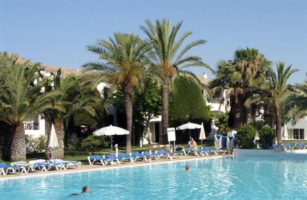 Grupotel Club Menorca Apartahotel 3*