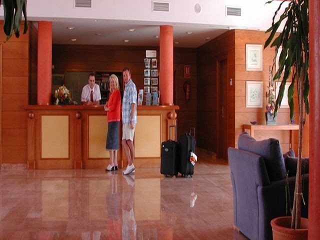 Apartahotel Comitas Isla Del Aire