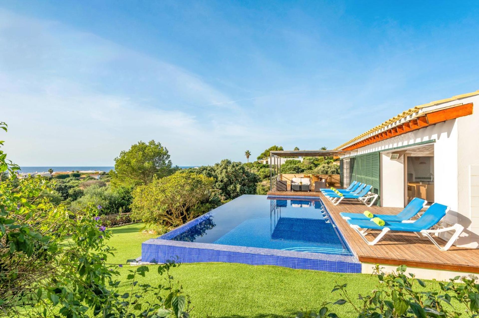 Villa Iris Torret By *