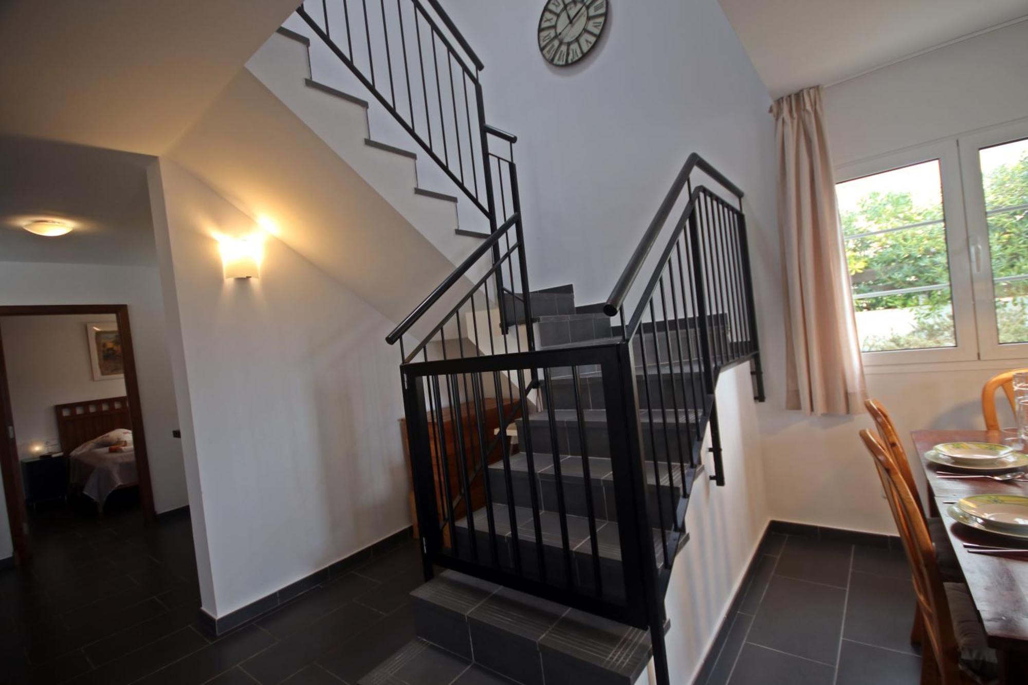 Bella, 350m Zum Villa