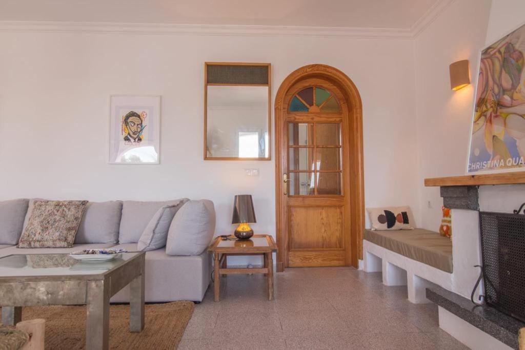 Casa Gabriela A Punta Prima Сasa de vacaciones Sant Lluís