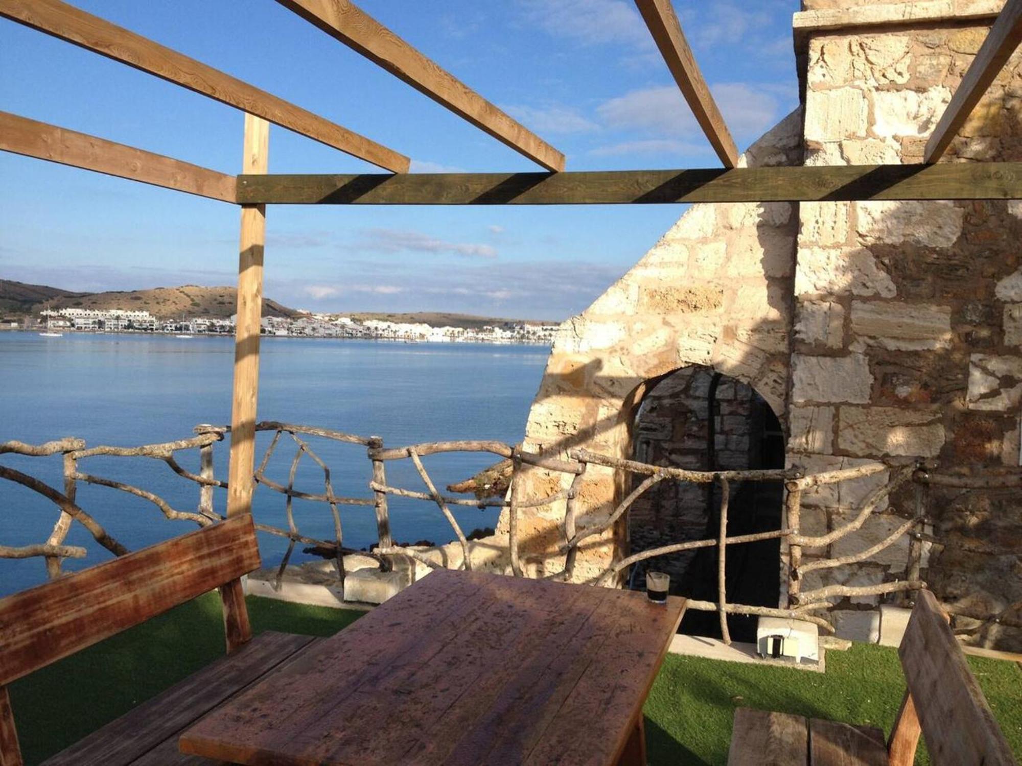 4 Bedrooms Property At Fornells 100 M Away From The Beach With Shared Pool And Wifi Fornells (Menorca)