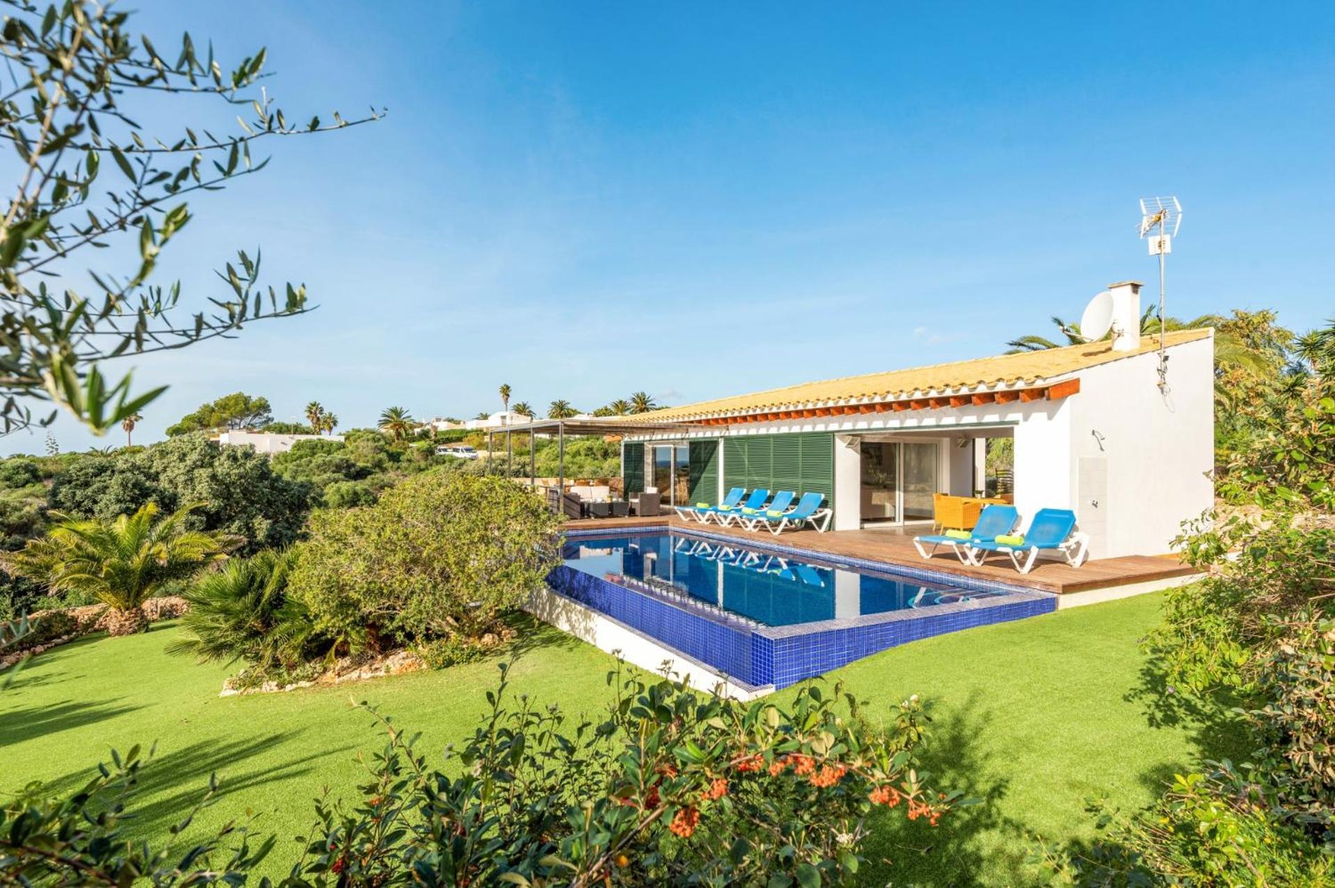 Villa Iris Torret By *