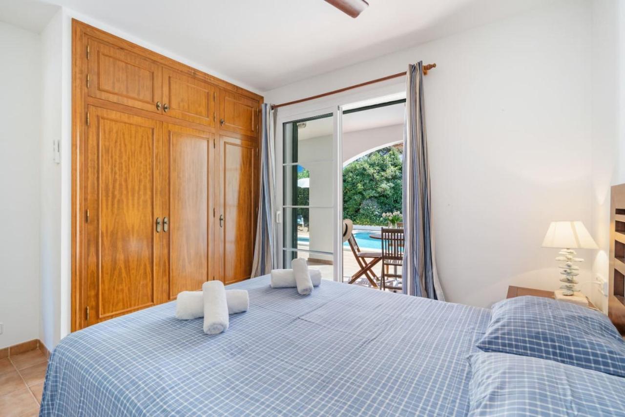 Sea Garden Holidays Holiday home *