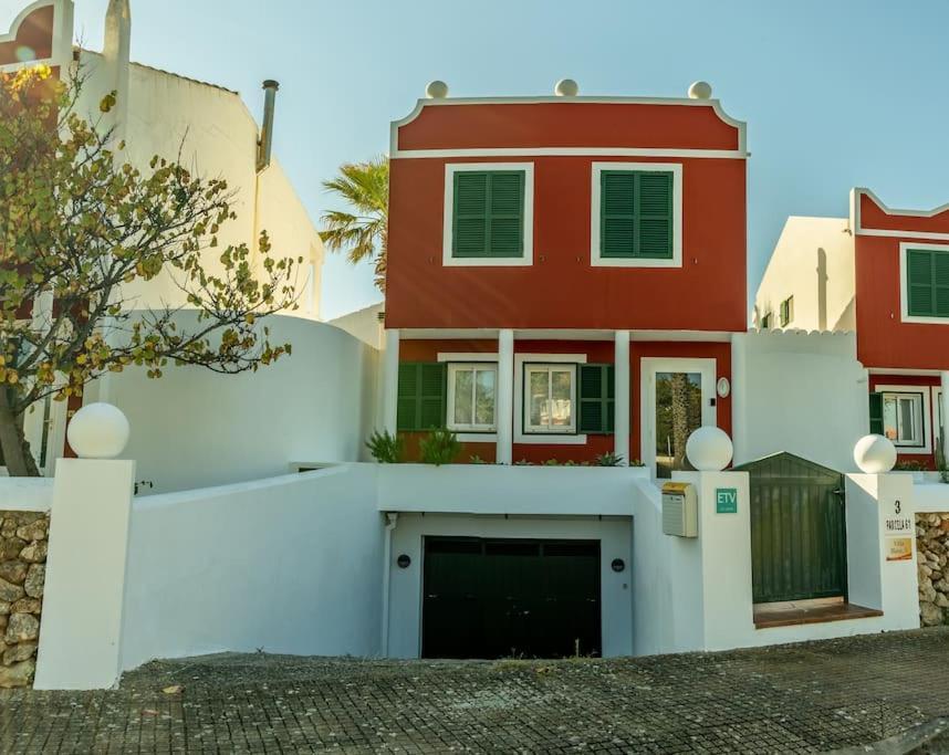 Chalet Blanc Sa Caleta