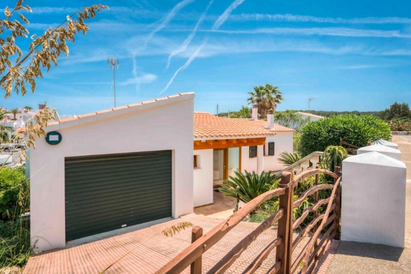 Сasa de vacaciones Buenave Con Piscina Climatizada Y Vistas Al Puerto Port d'Addaia